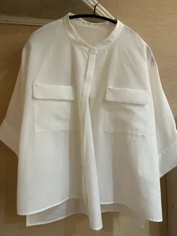 레리안 린넨 화이트 셔츠