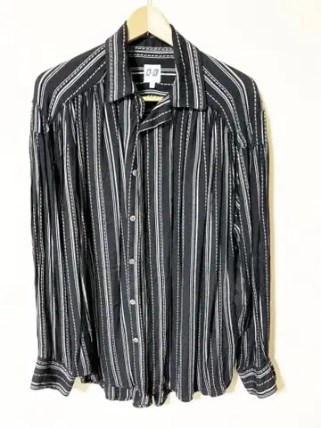 AIE 스트라이프 패턴 긴팔 셔츠 S 사이즈