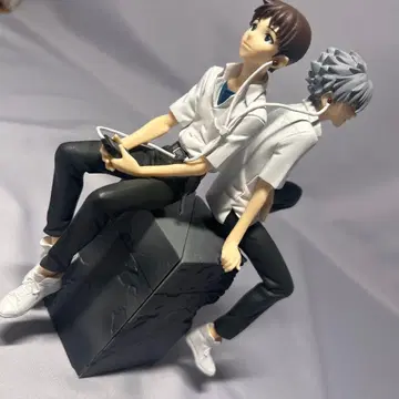 에반게리온 신극장판 프리미엄 피규어 신지와 카오루