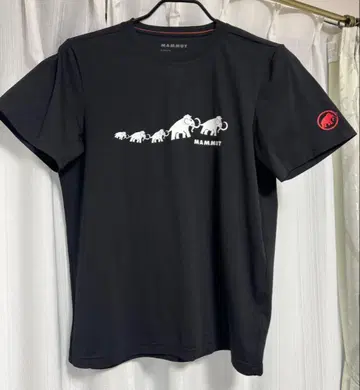일본 정품 마무트 T셔츠 컨디션 최상 블랙 L