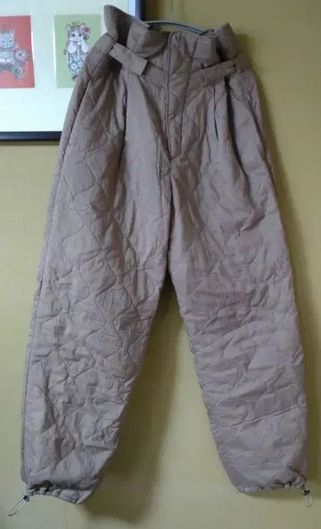 YENIK 베이지 워크 팬츠