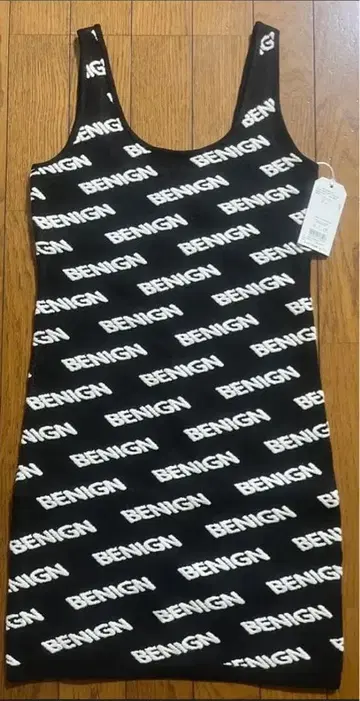 GYDA 슬리브리스 니트 미니 원피스 블랙 미사용 새상품