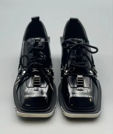 [ 미사용 새상품 ] ANOTHER S 메탈 부품 스퀘어토 뮬