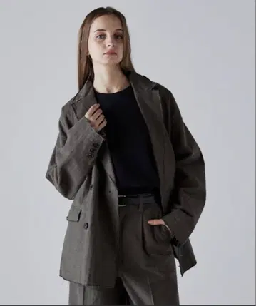 CLEL 소프트 울 시미러 개버딘 빈티지 디자인 테일러드 자켓