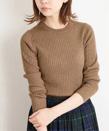 이에나 6x3 리브 크루넥 풀오버