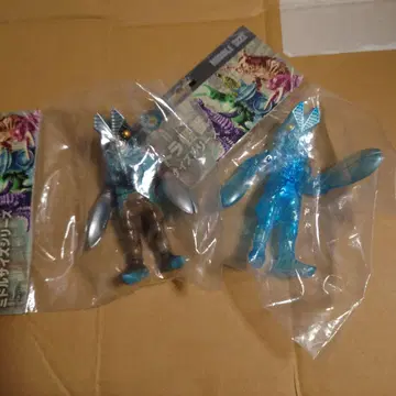 울트라 괴수 괴수 미들 사이즈 시리즈 피규어 2체 세트