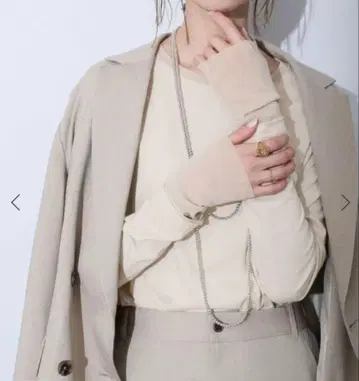 슬로브 이에나 레이어드 슬리브 롱 TEE 내추럴