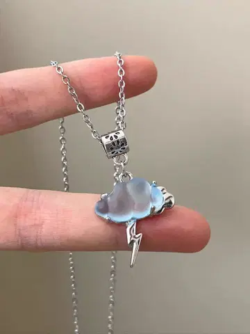 빈티지 스톰 라이트닝 목걸이