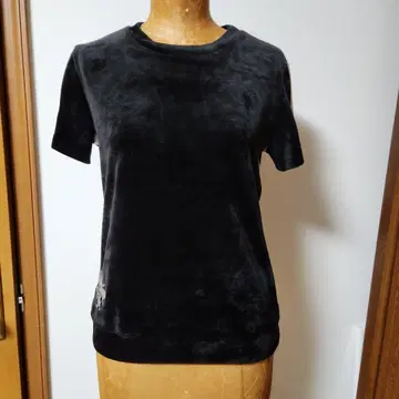 사엘라의 trictrac 반팔 벨로아 T셔츠 블랙