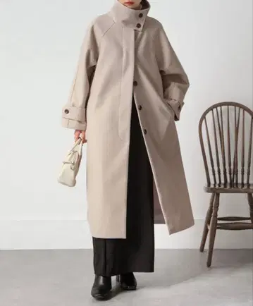 하이넥 롱 코트