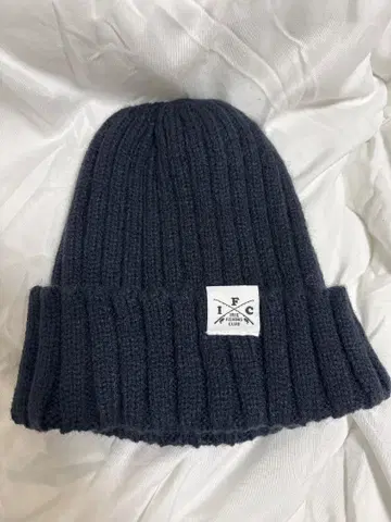 IFC 새상품급 리브 니트 모자 다크 네이비