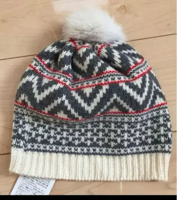 새상품 택 포함 더블 스탠다드 클로징 캐시미어 블렌드 니트 모자