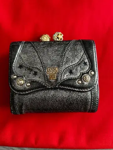 ANNA SUI 세일러문 콜라보 지갑