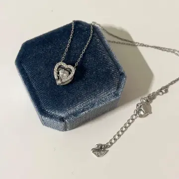 스와로브스키 목걸이