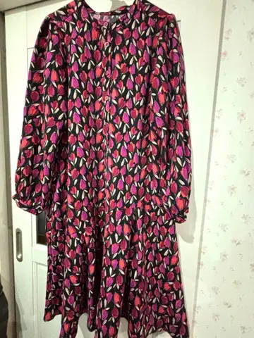 앤드러브 ( &Love ) 3L 튤립 패턴 긴팔 원피스