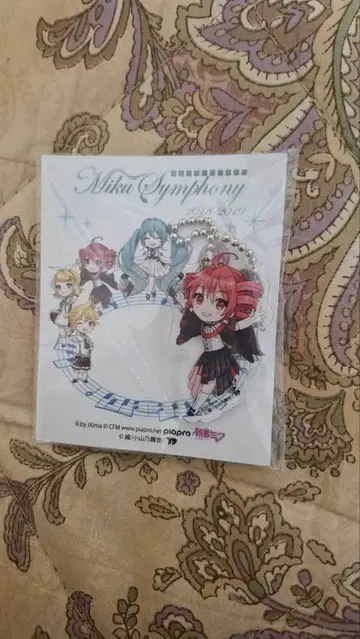 카사네 테토 아크릴 스트랩 하츠네 미쿠 심포니 2018-2019