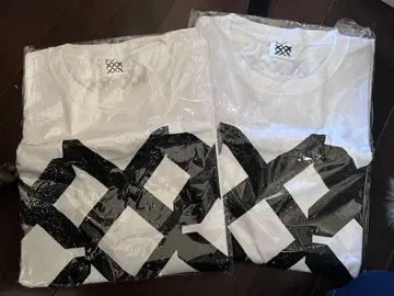 러프스트 T셔츠