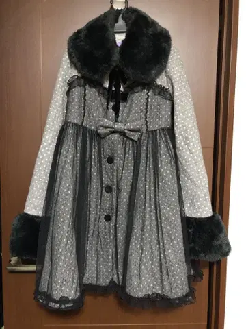 Angelic Pretty 롱 코트