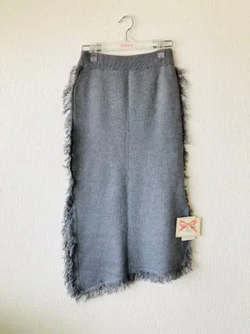 티틸레이트 발레 아심메 스커트