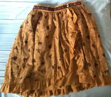 미녀와 야수 스커트