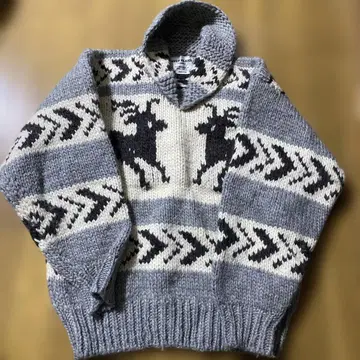 SEVEN ISLAND country 스웨터