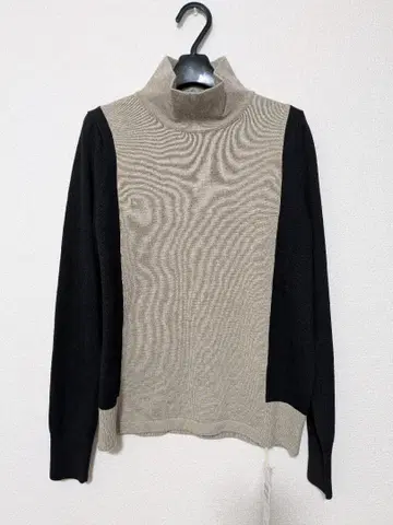 야마다야 soeur7 스르 바이컬러 백 사이드 라인 니트 CLOVE