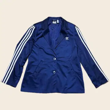 [ 아디다스 오리지널 ] 클래식 쓰리 스트라이프 블레이저 익명 배송