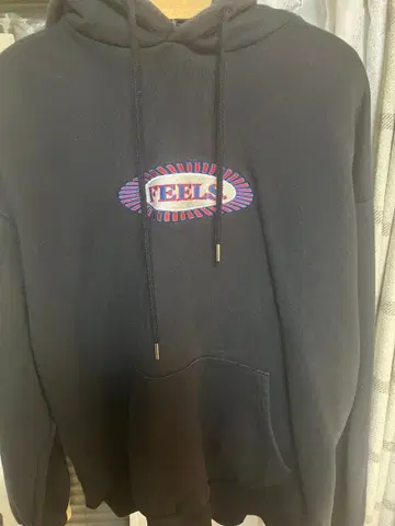 FEELS 블랙 후드티 L 우에스기 슈헤이