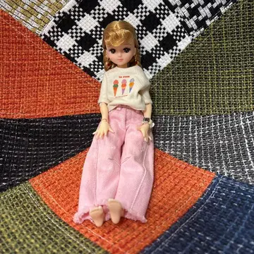 리카짱 캐슬, 퓨어니모 본체, 키라짱, 작가님 아웃핏