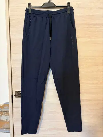 EVANE 네이비 조거 팬츠