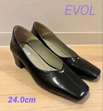 EVOL x kusukusu 콜라보 스퀘어 펌프스 24.0cm