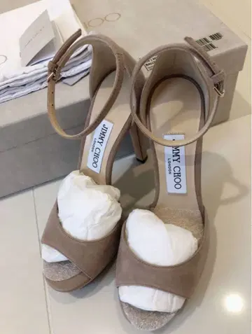 Jimmy Choo PATTIE 130