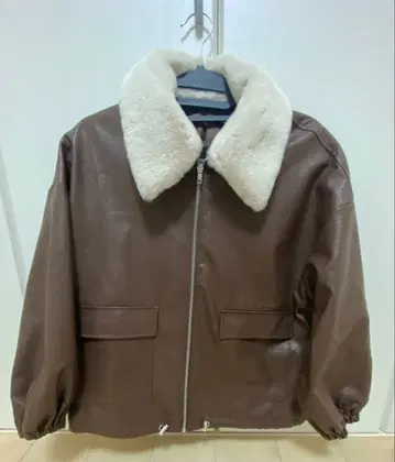 MURUA 퍼 달린 가죽 자켓