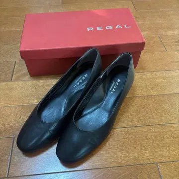 REGAL 블랙 펌프스 23.5cm