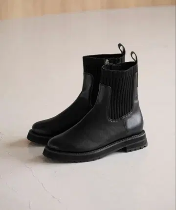 스트레치 숏부츠 (3cm 힐) 발수