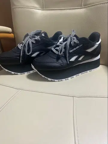 최종 가격 Reebok 통굽 스니커즈