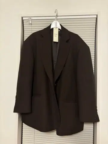 thehighlights 다크 브라운 자켓