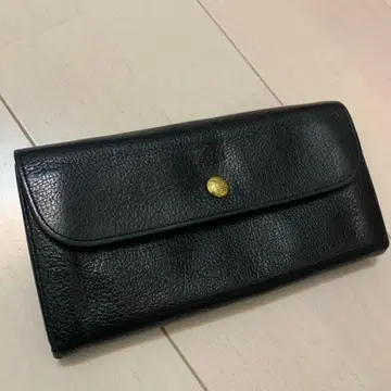 [컨디션 최상] ILBISONTE 일비종떼 장지갑 가죽 블랙 블랙