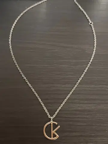 캘빈클라인 목걸이