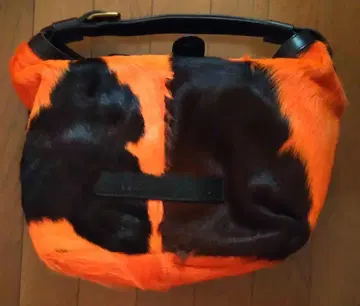 [ 하자품 ] 페리지 송치 가죽 백 오렌지 계열