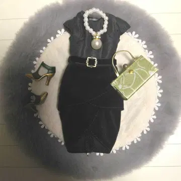 리카짱 옷 갈아입기 의류 블랙 드레스와 액세서리