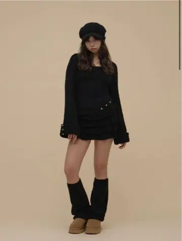 andmary Leia frill set up black