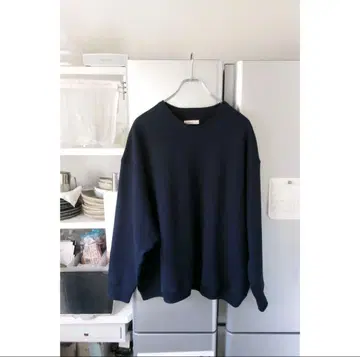 AVET 별주 FUJI 크루넥 스웨트