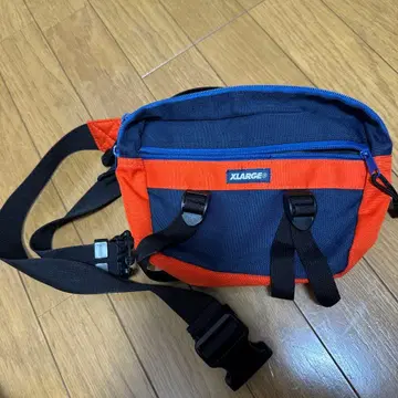 XLARGE 바디백 오렌지 네이비