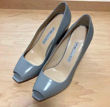 PELLICO 펠리코 오픈토 스퀘어토 펌프스 그레이