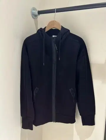 c.p.company 고글 자켓 후드티