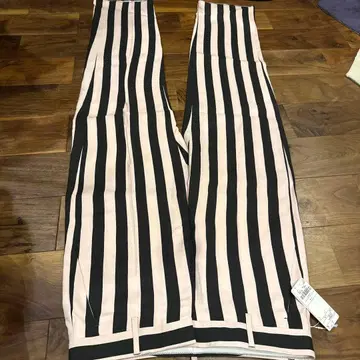 정가 16만 엔 새상품 DSQUARED2 스트라이프 슬랙스 사이즈 46