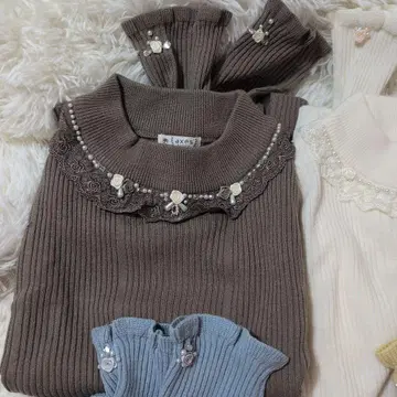 미사용 axesfemm 액시즈 리브 니트 레이스 옷깃 장미 4세트