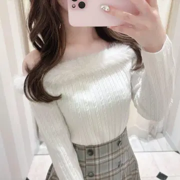 evelyn 에블린 오프숄 퍼 니트