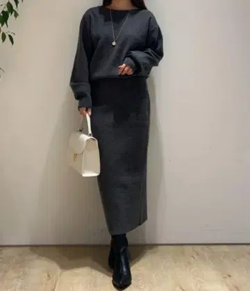 [새상품급] Apuweiser-riche 하트 단추 2WAY 니트 업